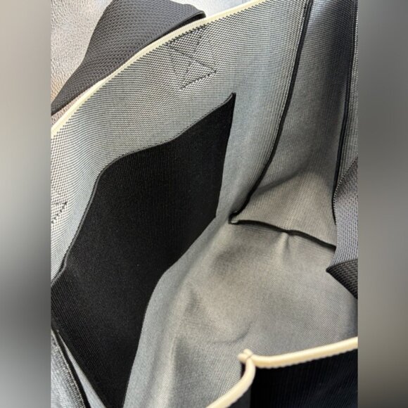 🆕 ALL SAINTS 🧿 NWT Large Izzy East-West Tote, Black/White - Picture 10 of 11